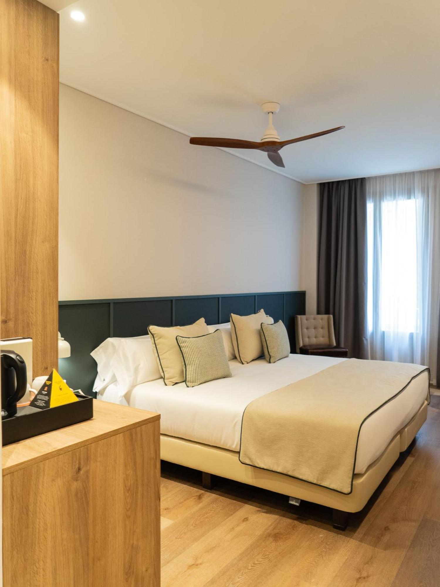 Hotel Well And Come Μάλαγα Εξωτερικό φωτογραφία