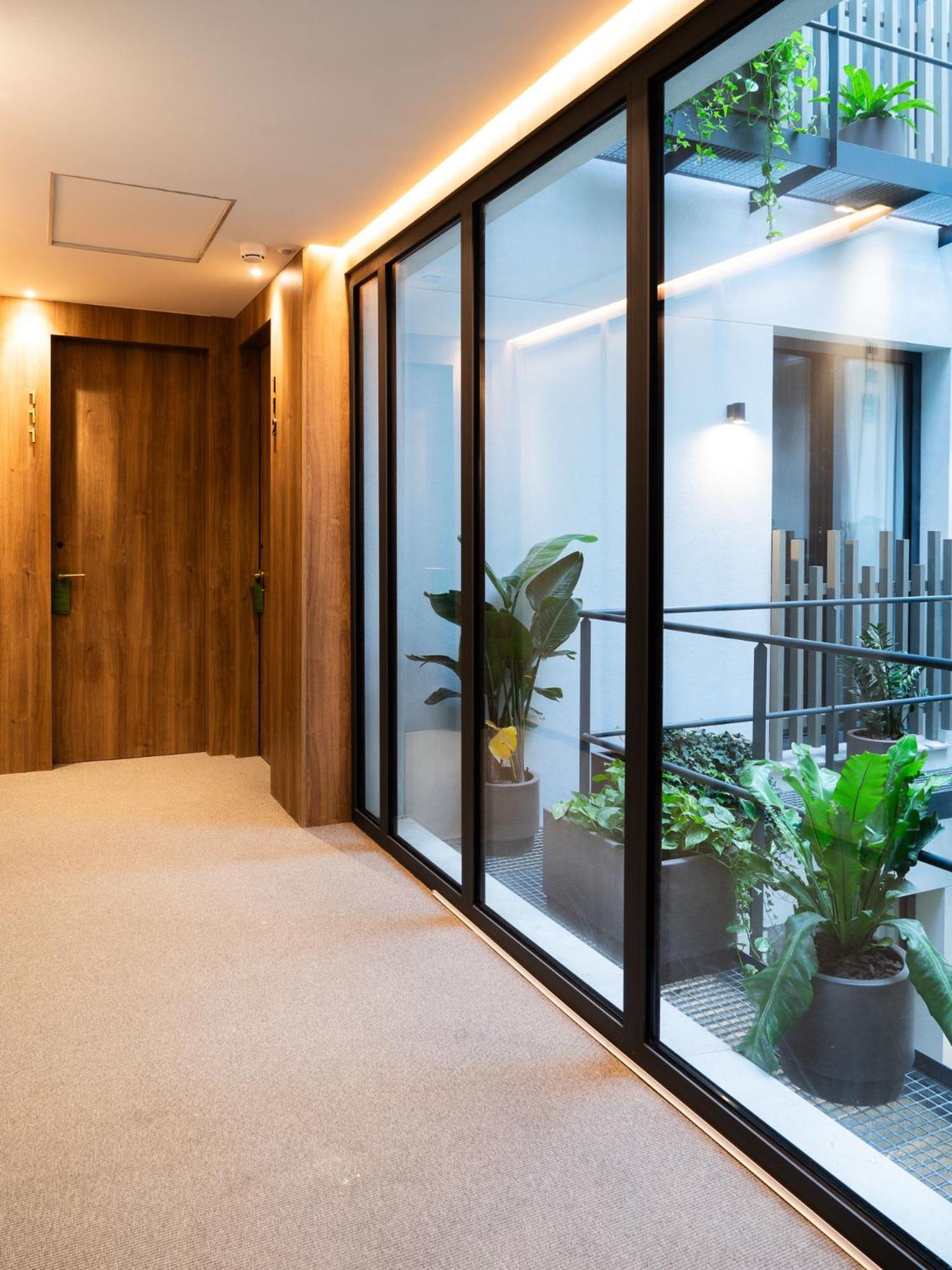 Hotel Well And Come Μάλαγα Εξωτερικό φωτογραφία